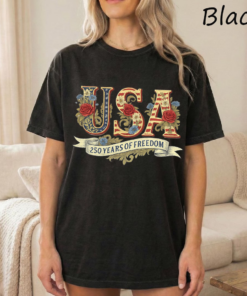 Comfort Colors® Retro Usa 250 Shirt, Independence Day Shirt, Celebrate 250th Anniversary Shirt Usa Flag Tee 4th of July Shirt Patriotic Gift