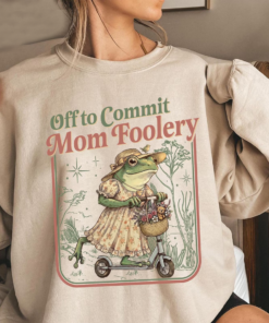 Mama Frog Off to Commit Mom Foolery Mothers day T-shirt, Mother's Day Gift, Custom Name Shirt, Children Name Mom Hoodie