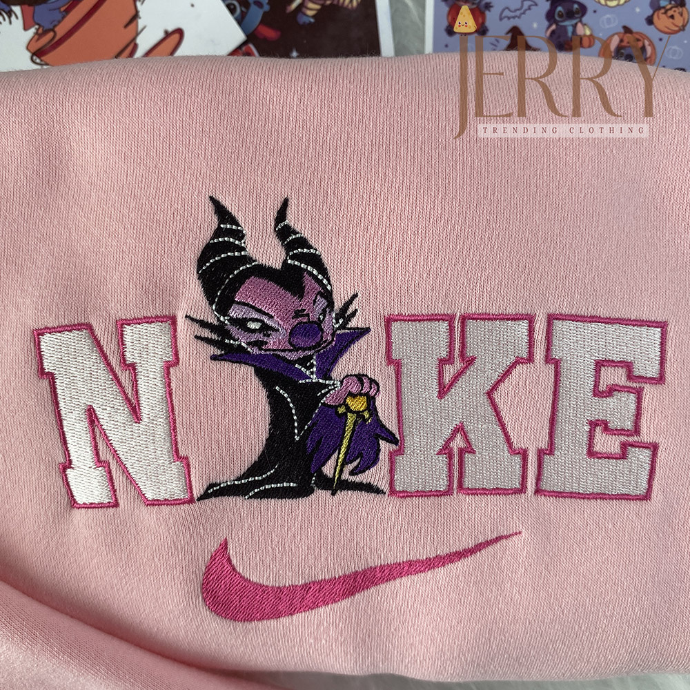 From cozy to captivating: this Nike hoodie just got a haute couture  makeover! 💁‍♀️✂️ DM us for custom order ! 💌 . . . . . Disclaimer : …