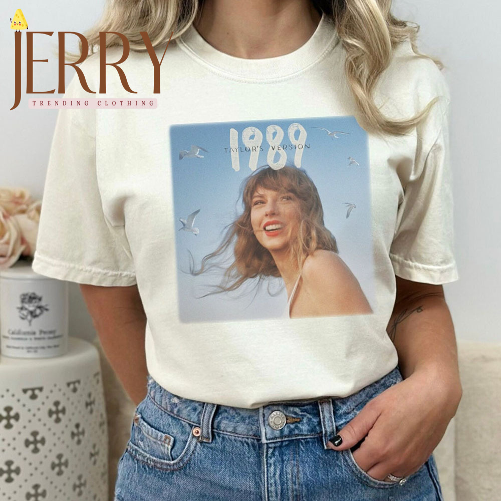 Crystal Skies Blue 1989 Taylors Version T Shirt