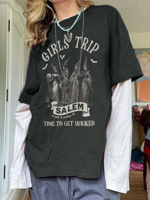 1692 They Missed One shirt, Girls Trip Salem, Vintage Halloween Shirt, Retro Halloween, Halloween Witch, Salem Massachusetts, Salem Witch