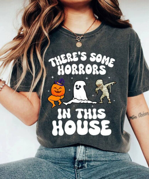 Comfort Color Funny Halloween Sweatshirt, There's Some Horrors In This House Sweatshirt, Funny Pumpkin Shirt, Spooky Season Shirt, Funny Tee