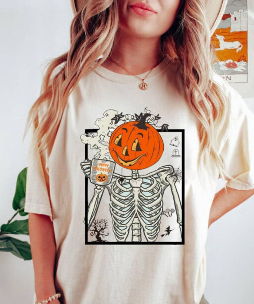 Comfort Colors® Skeleton Pumpkin Shirt, Halloween Coffee T-Shirt, Womens Fall Fashion shirt, HALLOWEEN Coffee t-shirt, iprintasty halloween