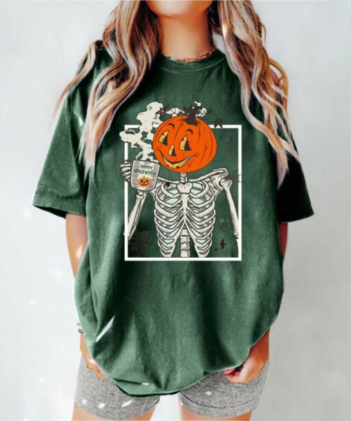 Comfort Colors® Skeleton Pumpkin Shirt, Halloween Coffee T-Shirt, Womens Fall Fashion shirt, HALLOWEEN Coffee t-shirt, iprintasty halloween