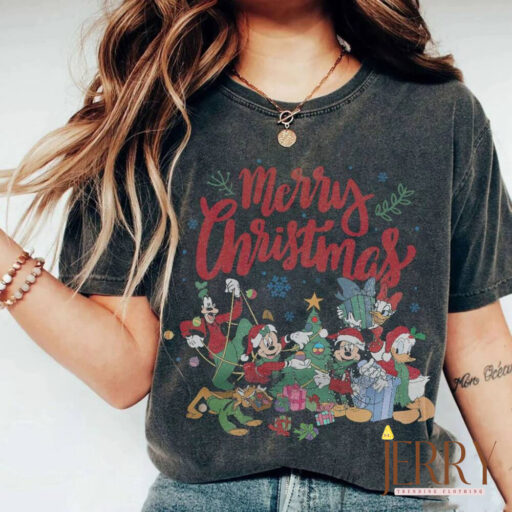 Disney christmas Mickey shirt, Vintage disney xmas, Mouse and friends, disneyland xmas, Mickey and friends christmas shirt, Merry And Bright