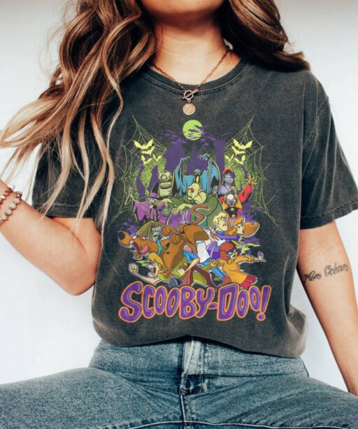 Halloween Shirt, Scary Scooby Doo Shirt, Scooby Doo Friends Shirt, Retre Halloween Scooby Doo Shirt, Halloween Shirt, Halloween Party