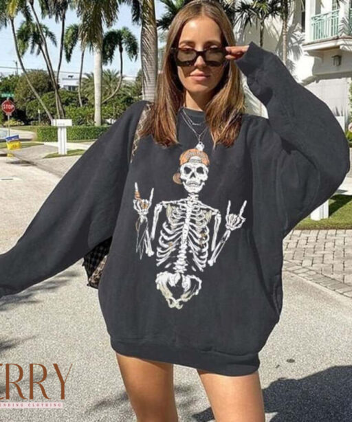 Halloween Skeleton Sweatshirt, Y2K Sweatshirt, Halloween Women Oversize Sweatshirt, Halloween Skeleton Sweater, Halloween Skull Sweatshirt