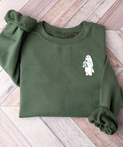 Halloween Sweatshirt, Cute Ghost Halloween Sweatshirt, Ghost Shirt Sweatshirt, ghost with frog, Spooky Season, Fall Sweatshirt For Women Men