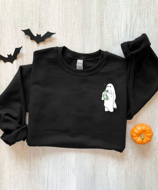 Halloween Sweatshirt, Cute Ghost Halloween Sweatshirt, Ghost Shirt Sweatshirt, ghost with frog, Spooky Season, Fall Sweatshirt For Women Men