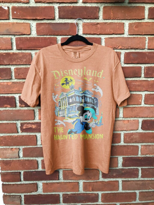 Haunted Mansion Shirt, Mickey Haunted Mansion Shirt, Retro Disney Halloween Shirt, Nightmare on streets, Magic Kingdom Shirt, Disneyland Tee