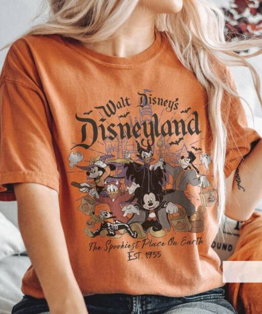 Mickey and friends halloween shirt, mickey witch, Disneyland Halloween, Mickey horror, Mickey scary halloween, retro mickey mouse halloween