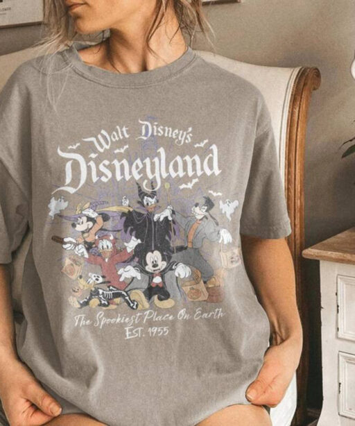 Mickey and friends halloween shirt, mickey witch, Disneyland Halloween, Mickey horror, Mickey scary halloween, retro mickey mouse halloween