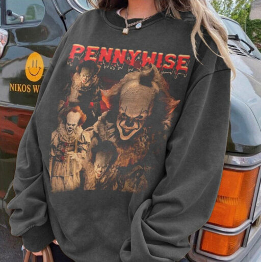 Pennywise IT shirt, Happy Halloween 2023, Horror Movie Killers, Halloween Horror, Horror Movies Characters, Red balloon, Penny Wise shirt