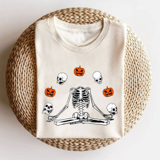 Pumpkin Halloween Sweatshirt, Skeleton Halloween Shirt, Pumpkin Shirt, Fall Sweatshirt for Women, Halloween Shirt, Spooky Season Shirt