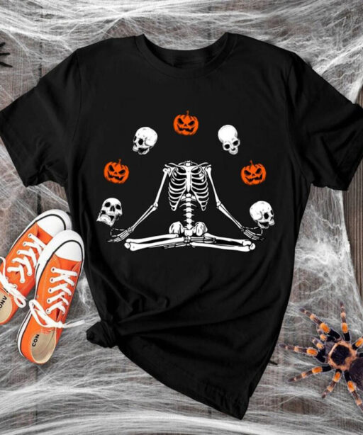 Pumpkin Halloween Sweatshirt, Skeleton Halloween Shirt, Pumpkin Shirt, Fall Sweatshirt for Women, Halloween Shirt, Spooky Season Shirt