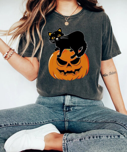 Retro Black Cat on Pumpkin Comfort Colors Shirt, Halloween Black Cat T-shirt, Halloween Party Shirt, Disneyland Halloween Family Trip Tee