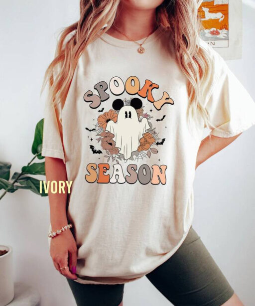 Retro Halloween Floral Spooky Comfort Colors Shirt, Vintage Floral Ghost Halloween T-Shirt, Spooky Season Tee, Disney Halloween Party Shirt.