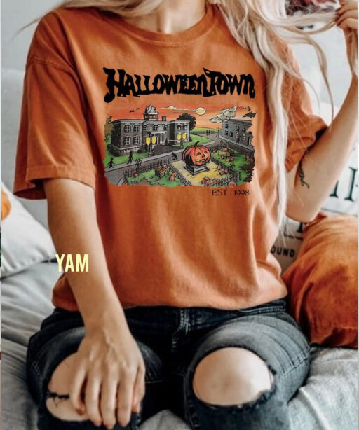 Retro Halloweentown Spooky Comfort Color Shirt, Vintage Halloweentown Shirt, Halloween Party Shirt, Funny Halloween Tee, Gift For Halloween.