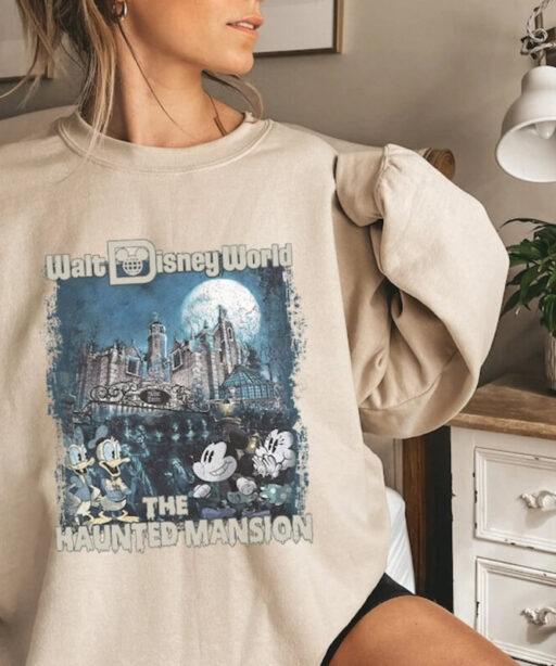 Retro Haunted Mansion Shirt, Retro Vintage Halloween, Disneyland Halloween Shirt, Haunted Maison Mickey Minnie,Stretching room,Haunted Mouse