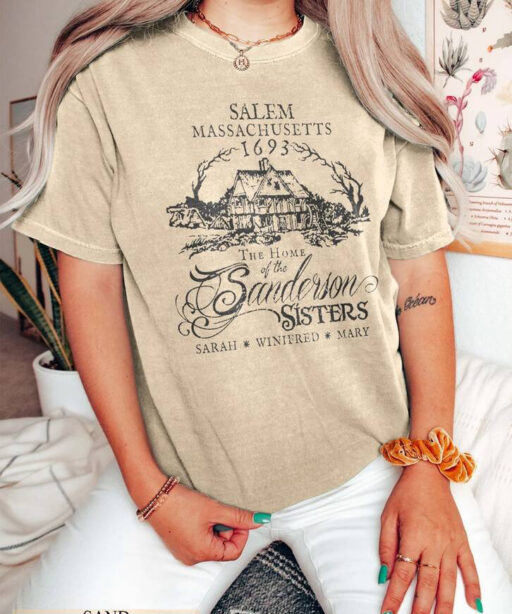 Salem Est 1626 Shirt, Salem Massachusetts, Halloween Witch, Hocus Pocus, Retro Salem, Sanderson Sisters,horror movie shirt,Sanderson witches