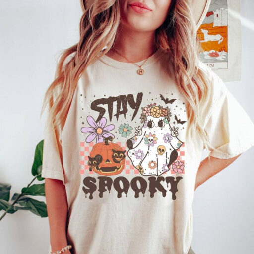 Stay Spooky T-Shirt, Spooky Vibe Shirt, Halloween T-shirt, Cool Halloween shirt, Funny Halloween shirt, Halloween Tee, Smiley Spooky Shirt