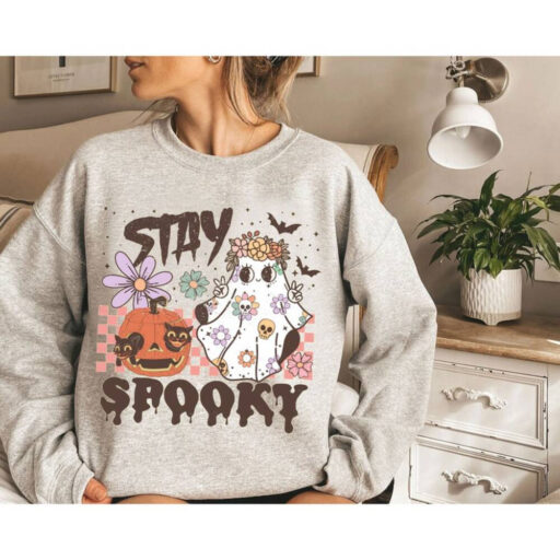 Stay Spooky T-Shirt, Spooky Vibe Shirt, Halloween T-shirt, Cool Halloween shirt, Funny Halloween shirt, Halloween Tee, Smiley Spooky Shirt