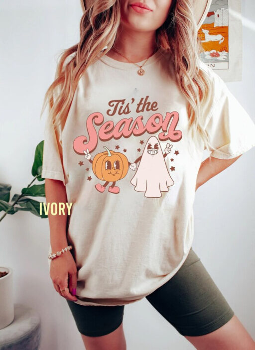 Tis The Season To Be Spooky Comfort Color Shirt, Halloween Spooky T-Shirt, Halloween Party Shirt, Funny Halloween Tee, Gift For Halloween.