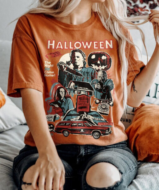 Vintage 90s Halloween Movies Sweatshirt, Retro Horror Movies Comfort Colors Shirt, Halloween Party 2023 Shirt, Family Holiday Spooky Tee.