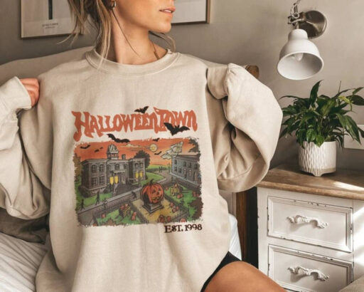 Vintage Halloweentown Shirt, halloween university, 13th Of friday, Horror Movie Killers, Pumpkin Halloweentown, Halloweentown 1998 shirt