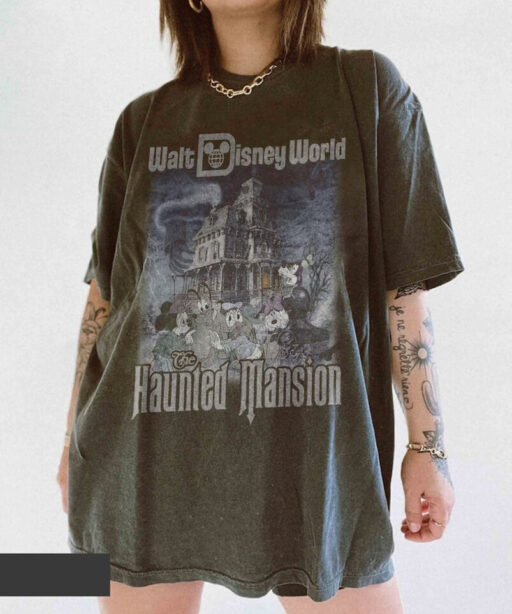 Vintage Haunted Mansion Shirt, Mickey and friend halloween, Halloween mickey, Haunted Mansion 1969, Disneyland Halloween, Disney halloween