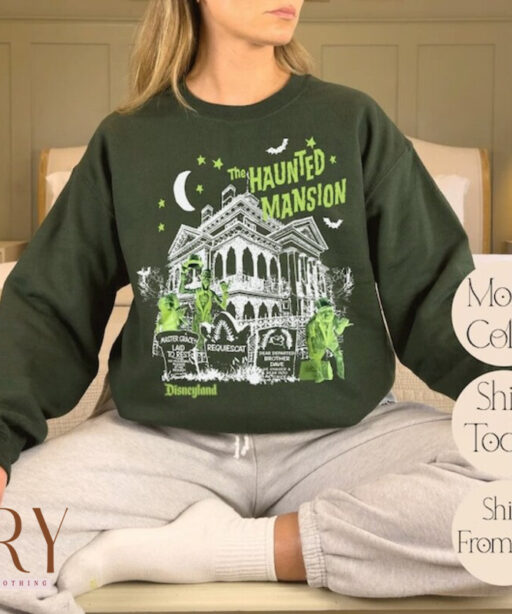 Vintage Haunted Mansion Sweatshirt, The Haunted Mansion Sweatshirt, Disneyland Halloween Sweatshirt, Stretching Room Sweatshirt