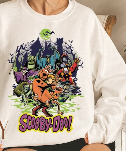 Vintage Scooby Doo Sweatshirt, Halloween Sweatshirt, Scooby Doo Halloween Sweatshirt, Horror Movie Sweatshirt, Halloween Party Sweatshirt
