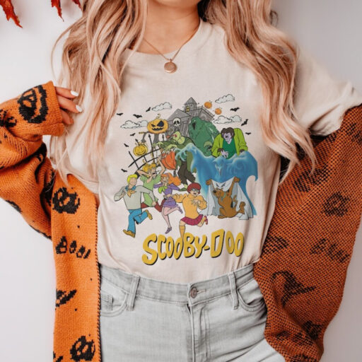 Vintage Scoobydoo shirt, scoobydo shirt, Horror Movie shirt, Disney Halloween, trick or treat shirt, 90s horror movie shirt, ruh roh shirt