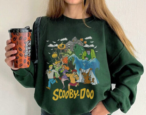 Vintage Scoobydoo shirt, scoobydo shirt, Horror Movie shirt, Disney Halloween, trick or treat shirt, 90s horror movie shirt, ruh roh shirt