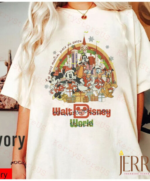 Vintage Walt Disney World Christmas Shirt, Disney shirt, Mickey And Friend Christmas Shirt, Disney Friends Shirt, Disney Holiday Shirt