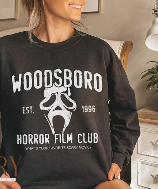 Woodsboro Horror Film Club Hoodie, Scream Movie Sweatshirt, Thriller Movie, Horror Movies, Scary Movie, Scream Ghost Face, Gift for Her