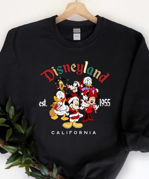 Retro Mickey And Friends Disneyland Christmas Sweatshirt, Disneyland Shirt, 2022 Family Vacation Shirt, Christmas sweat, Minnie Donald Shirt