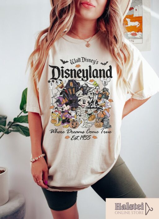 Disney Halloween Vintage T-shirt, Disney Mickey & Friends Halloween, Halloween Disney Family Shirt, Trick Or Treat Disney