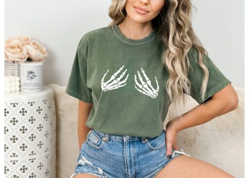 Comfort Colors Skeleton Hand Shirt, Hand Bra Shirt, Skeleton Hand Bra Shirt, Funny Halloween Shirt, Halloween Party Shirt, Halloween Shirt