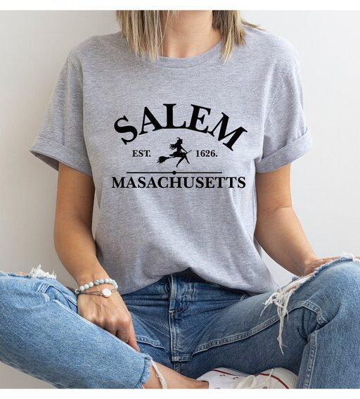 Salem Massachusetts Shirt,Halloween Sweatshirt,Halloween Witch Women's Sweatshirt,Sanderson Sisters Sweatshirt,Halloween Shirt,Spooky Vibes