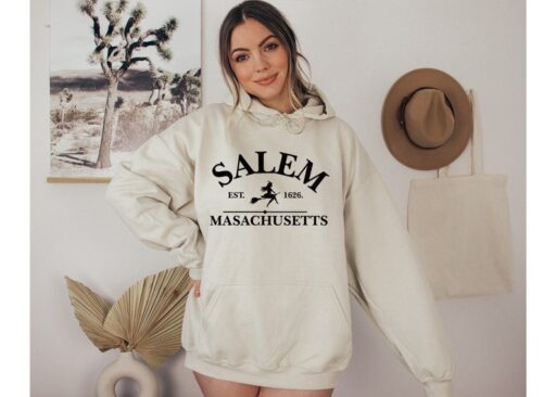 Salem Massachusetts Hoodie,Halloween Sweatshirt,Halloween Witch Sweatshirt,Sanderson Sisters Sweatshirt,Halloween Shirt,Halloween Hoodie