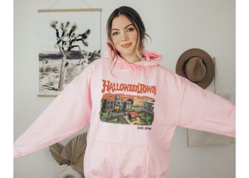 Halloweentown 1998 Hoodie,Pumpkin Halloween Hoodie,Halloweentown Sweatshirt,Spooky Season Shirt,Halloween Sweatshirt,Halloween Gift,Hoodies