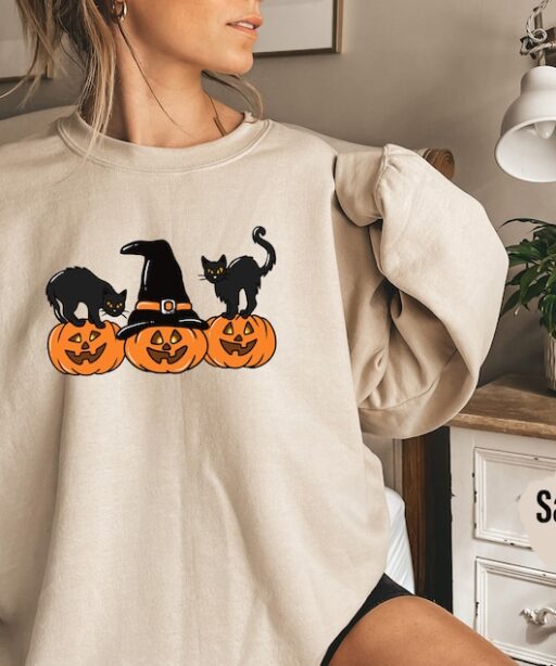 Halloween Sweatshirt and Hoodie, Vintage Black Cat And Pumpkin Shirt,Halloween Cat Shirt,Cat Sweatshirt, Spooky Season Sweat, Pumpkin -HC014