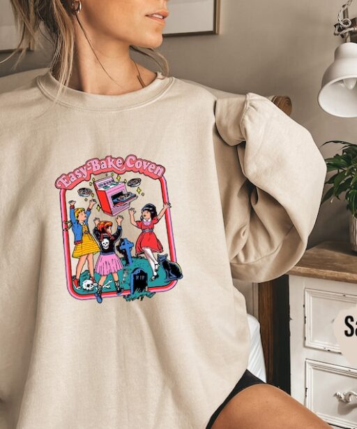 Retro Easy Bake Coven 90s Horror Movie Sweatshirt, Vintage Halloween Hoodie, Scary Halloween Crewneck, Witchy Vibes Hoodie,Spooky Gift-HC112