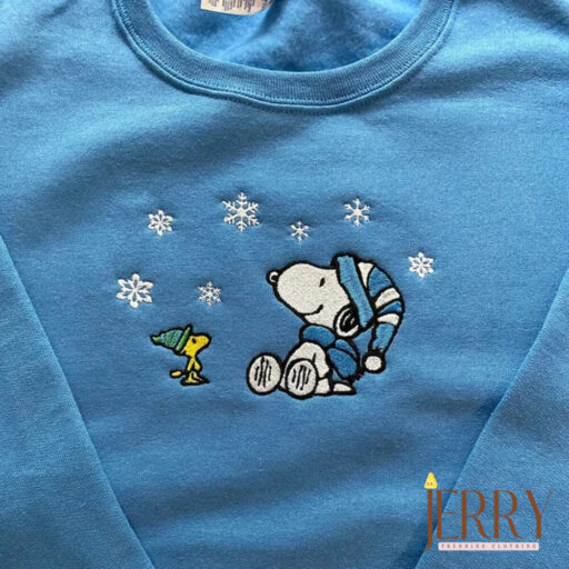 Christmas Embroidery Sweatshirt,Snoopy Christmas Embroidered Sweatshirt,Custom Embroidery Sweatshirt, Y2K Style Embroider.