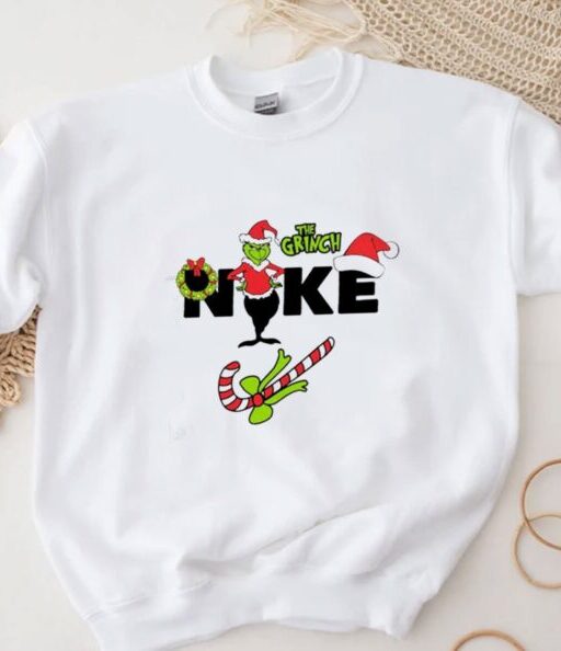 Grinch Christmas Snow Sweatshirt 2022 Sweatshirts Family Tee Santa Hoodie T-Shirt