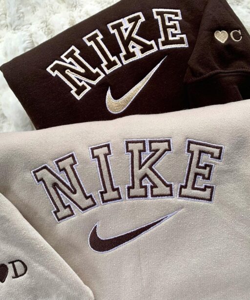 Nike Embroidered Sweatshirt