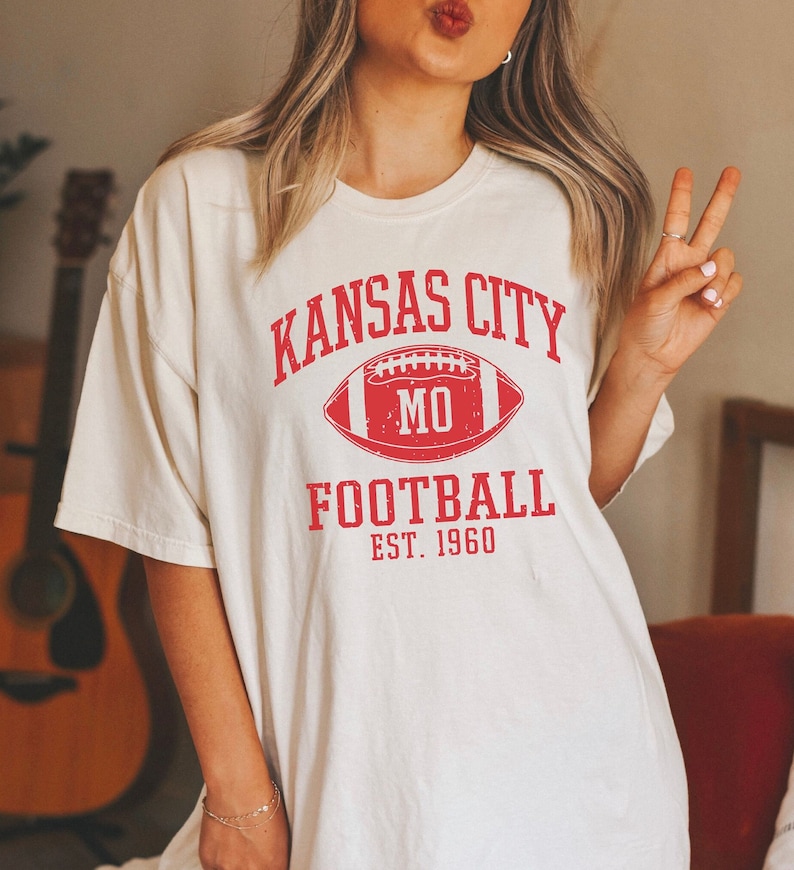 Kansas City Chiefs Swift 87 Shirt – threaddelight.com