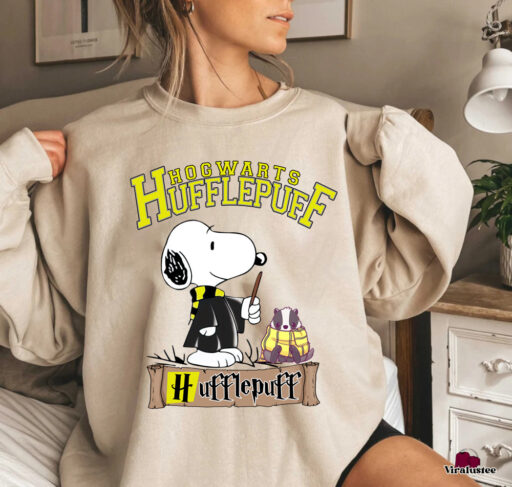 Hogwarts 4 House Snoopy Harry Potter Sweatshirt