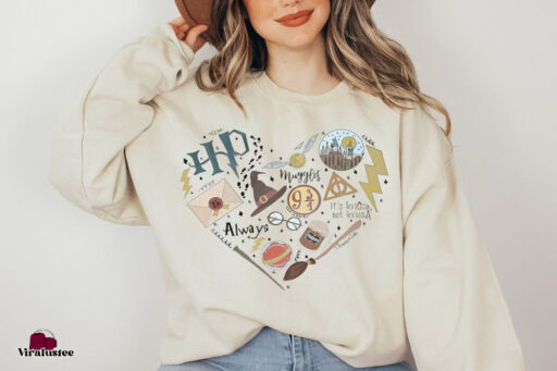 Pottery Witch Heart Valentine Harry Potter Universal Studios Sweatshirt